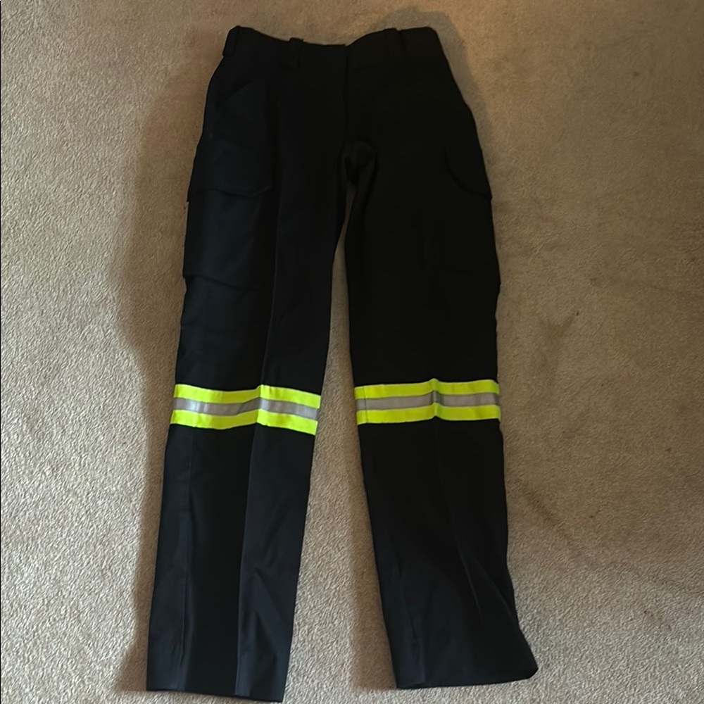 Men's Black Work Cargo Pants with Reflective Stripes Size 26/35